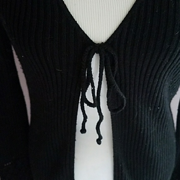 Sweater - Picture 3 of 5